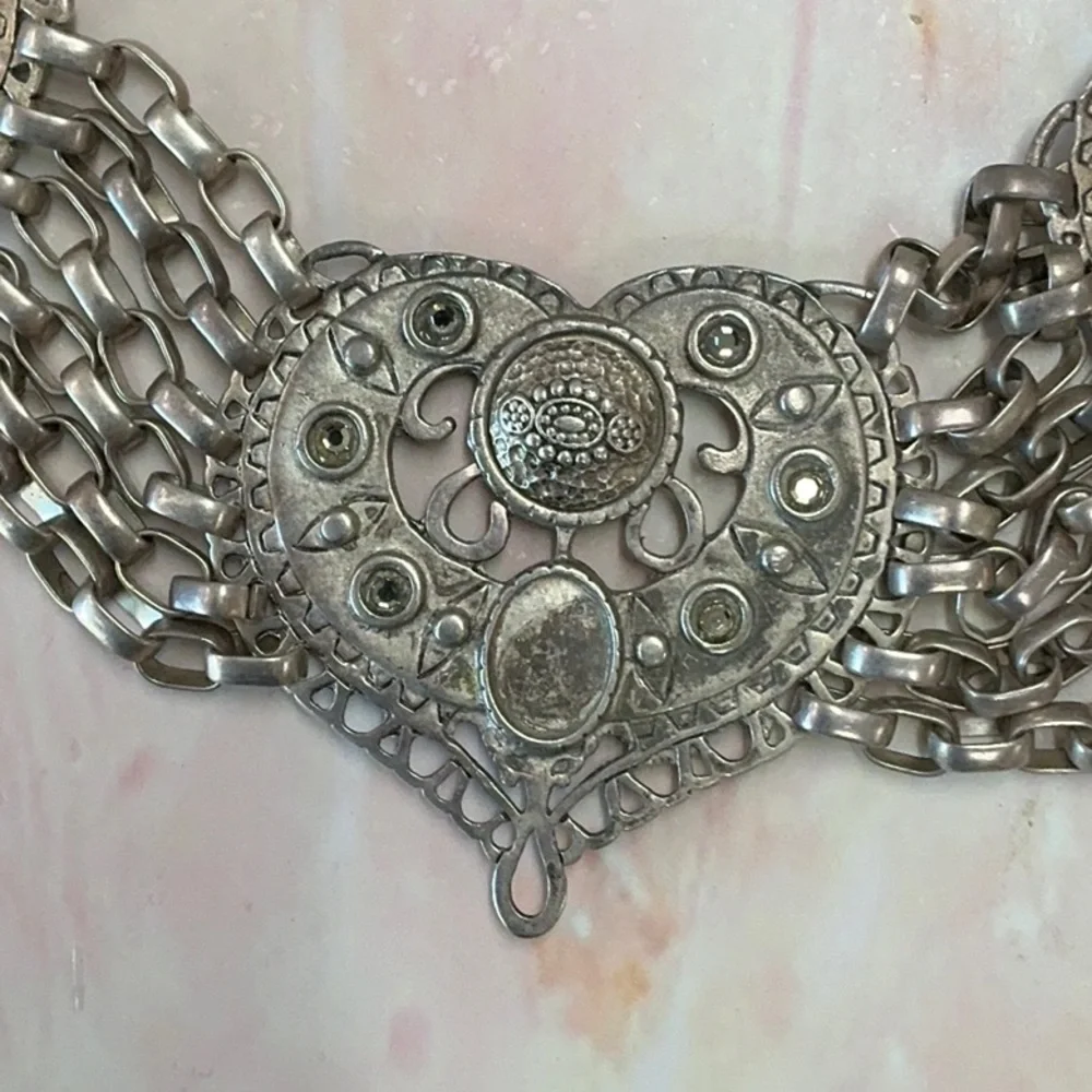 Vintage gorgeous statement